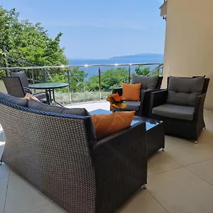 magnolia-opatija.primorje-gorskikotar.com/